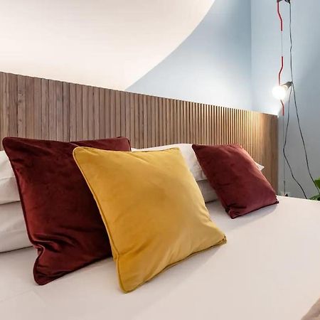 カターニアSiciliaholic Modern Houseアパートメント エクステリア 写真